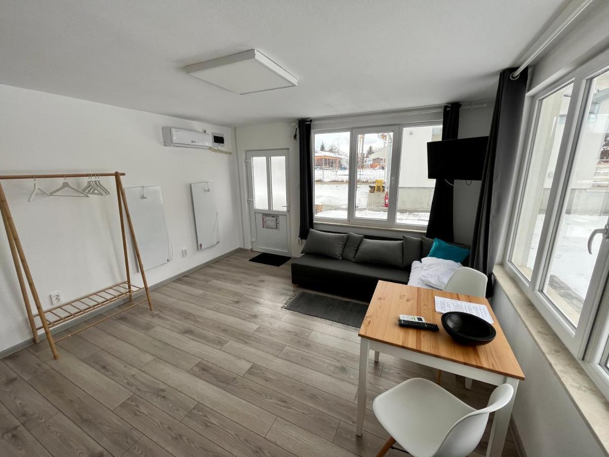 Pixel Guesthouse Tîrgu Secuiesc Екстериор снимка