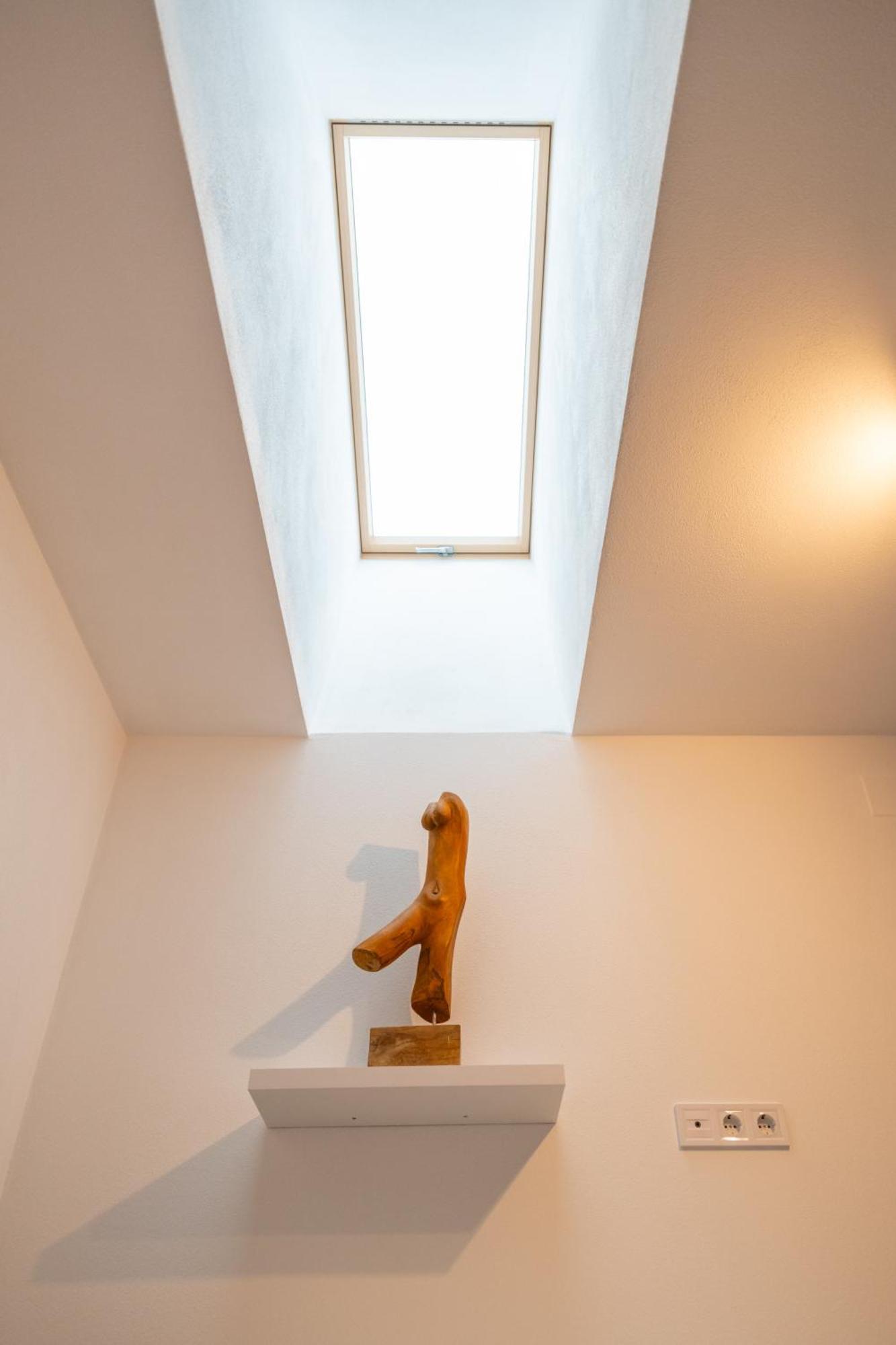 Pixel Guesthouse Tîrgu Secuiesc Екстериор снимка